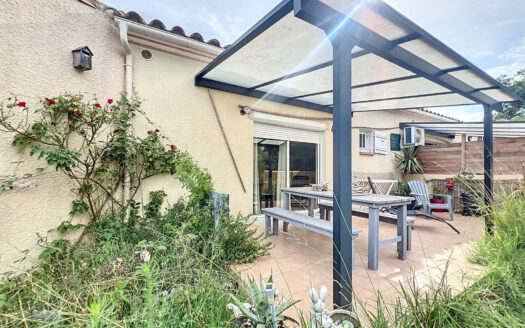 MAISONNETTE DE 25 M2 DANS RESIDENCE DE VACANCES – TERRASSE.