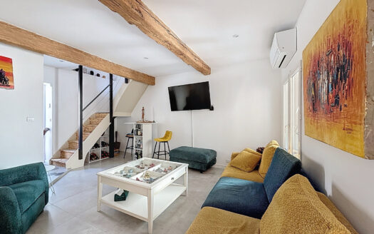 Maison de village coup de coeur   Elne