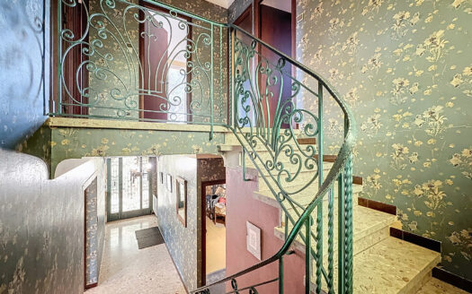 Maison 3 faces 120m2 habitables   Quartier calme et recherch