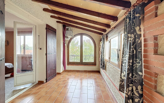 Maison 3 faces 120m2 habitables   Quartier calme et recherch