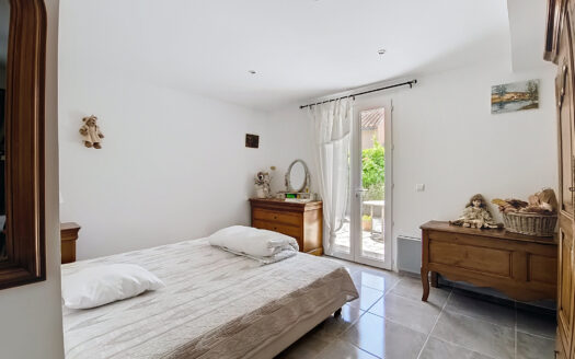 CABESTANY – Grande Villa avec jardin et dépendance