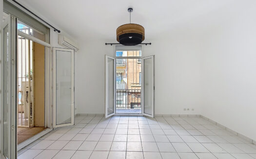 APPARTEMENT CENTRE VILLE T3 GARAGE ET TERRASSE