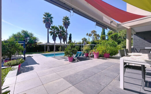 MAISON 4 FACES PERPIGNAN 218M2 GARAGE PISCINE