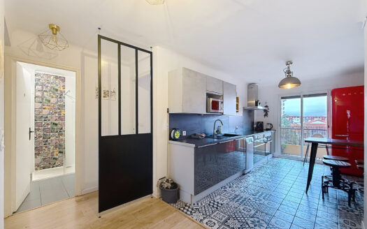 APPARTEMENT TYPE 3, SECTEUR LA LUNETTE