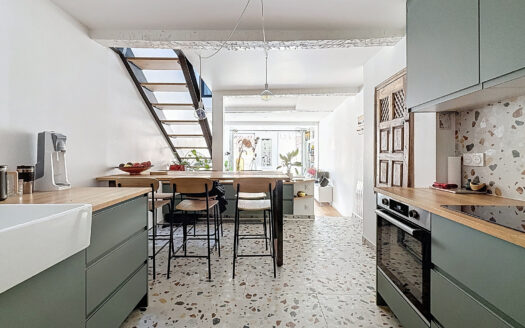 Immeuble, centre-ville, Perpignan,106 m2.