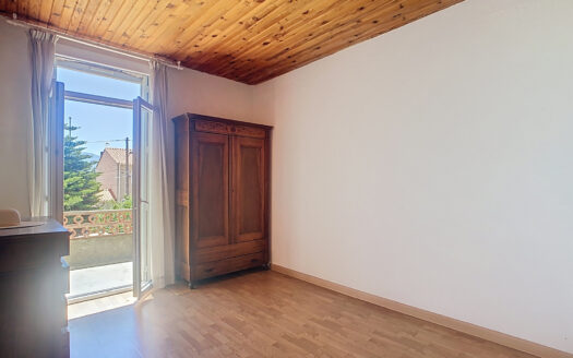 Immeuble de 3 appartements ( ELNE )