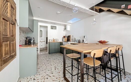 Immeuble, centre-ville, Perpignan,106 m2.