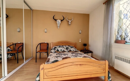 Maison 5 pièces 115m2, 3 FACES ETAT REMARQUABLE.