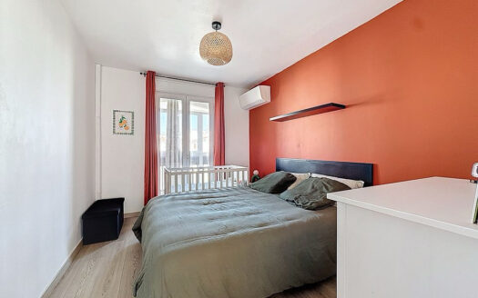 Moulin à vent, T3, 60m2, 2 chambres, cave, pas de travaux.