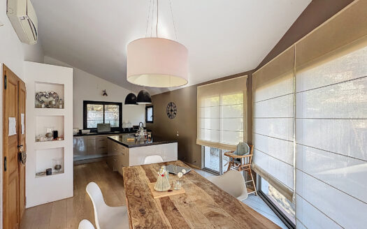 COLLIOURE (66) – MAISON 4 FACES – 202M2 HABITABLE – 777m2 DE