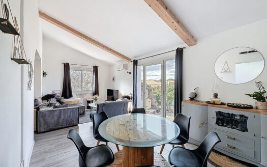 Maison + appartement à VILLELONGUE DELS MONTS