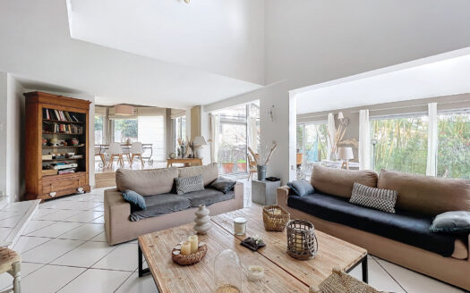 COLLIOURE (66) – MAISON 4 FACES – 202M2 HABITABLE – 777m2 DE