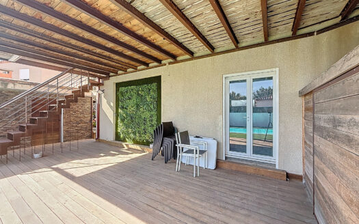 Maison composée de deux appartements avec piscine- ALENYA