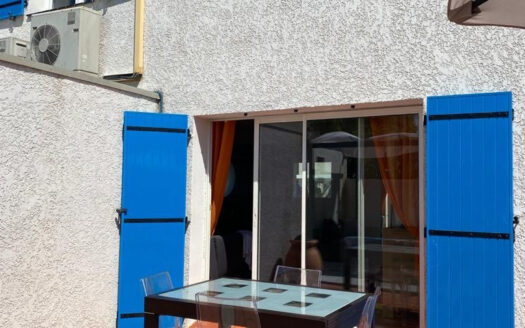 Maison 4 faces de 160 m2 à 8 minutes à pied des plages