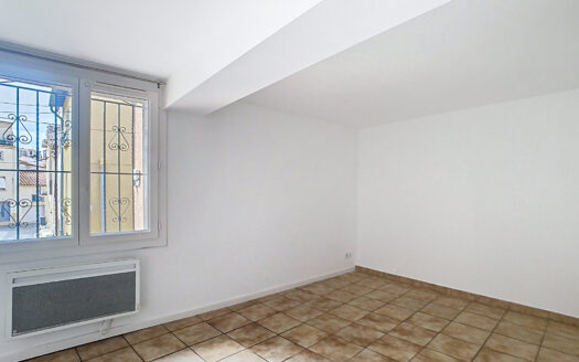 MAISON DE VILLAGE 2 CHAMBRES ( ELNE )