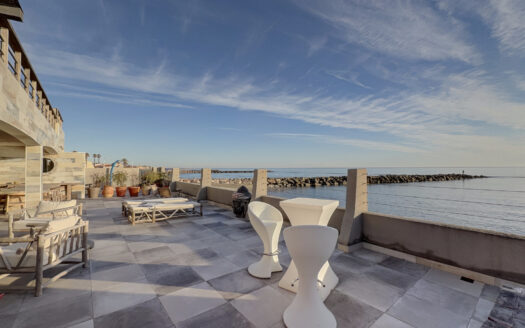 EXCLUSIVITE – EXCEPTIONNEL – FRONT DE MER