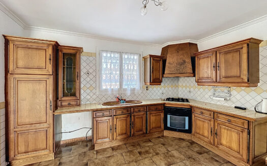 MONTESCOT MAISON 3 FACES DE 126 M2 SUR UN TERRAIN DE 520 M2