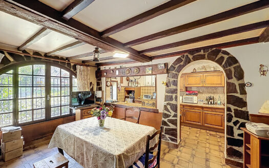 Maison à rénover avec grand terrain – VILLELONGUE DELS MONTS