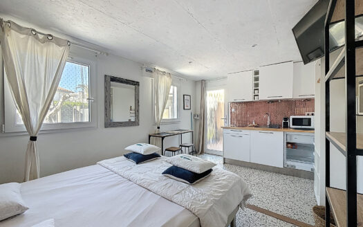 EXCEPTIONNEL À SAINT-CYPRIEN MAISON PP 166M2 HABITABLES AV