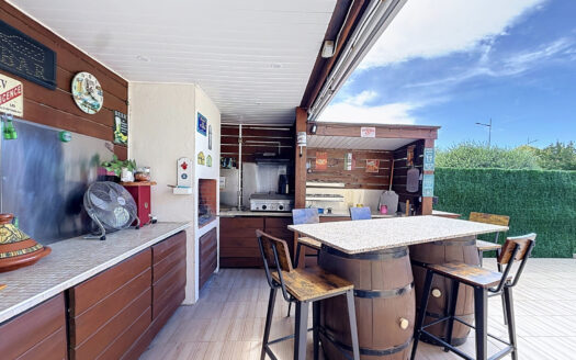 EXCLUSIVITE – VILLA 3 FACES – PISCINE – 3 CHAMBRES