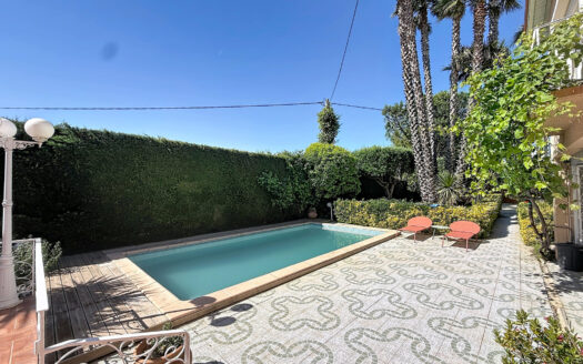 PARTIE DE MAS DE 270M2 – JARDINS DE ST JACQUES
