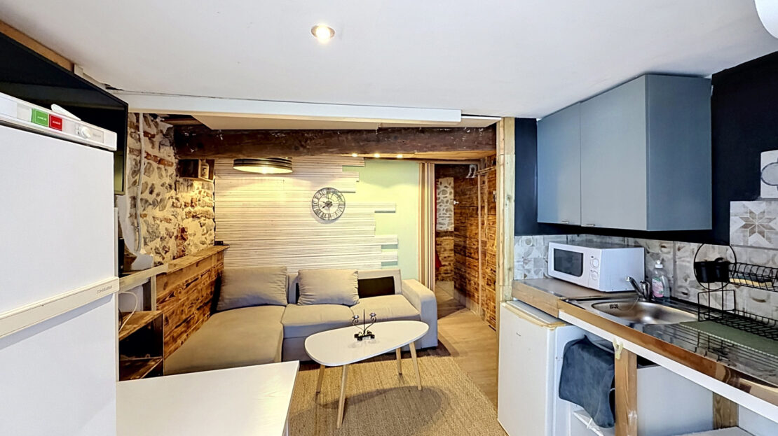 Appartement 1 pièce 24 m² · à Palau-Del-Vidre · 24 m² · 56 000 €