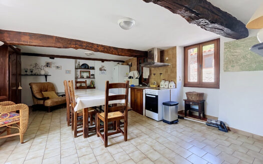 LAROQUE-DES-ALBERES (66) – MAISON DE VILLAGE – VUE ALBERES E