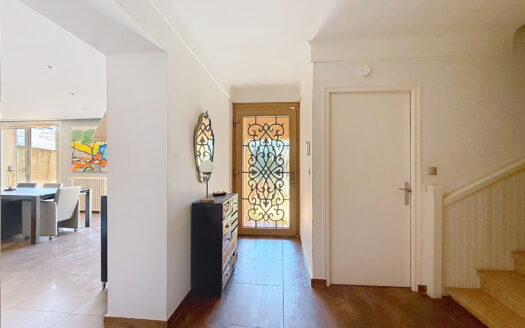PARTIE DE MAS DE 270M2 – JARDINS DE ST JACQUES