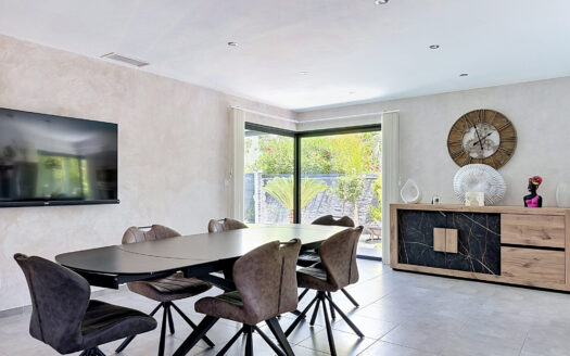 VILLA CONTEMPORAINE 130 M2 AUX PRESTATIONS REMARQUABLES POLL