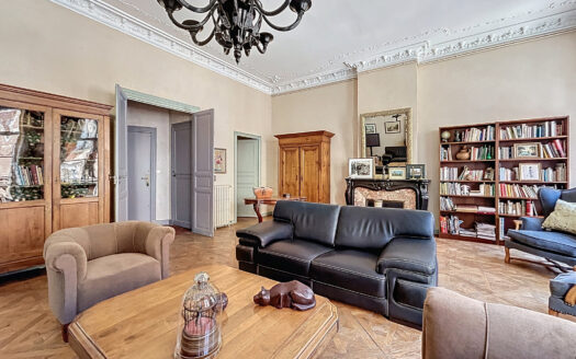 Appartement bourgeois d’exception face à la Cathédrale