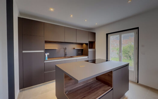Maison de 94 m2 entièrement rénovée – CANOHES