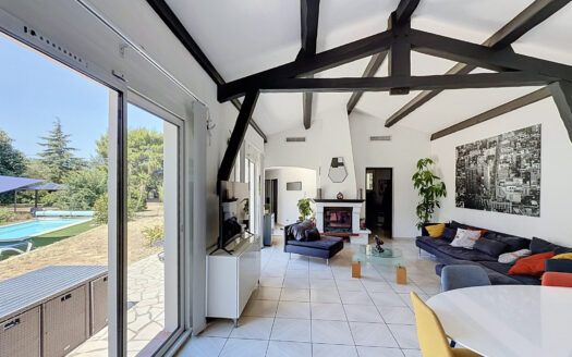 Villa familiale avec piscine à LAROQUE DES ALBERES