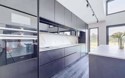 MAISON 4 FACES DE 2023 SUR GRANDE PARCELLE DE 1507 M2 ( SAIN