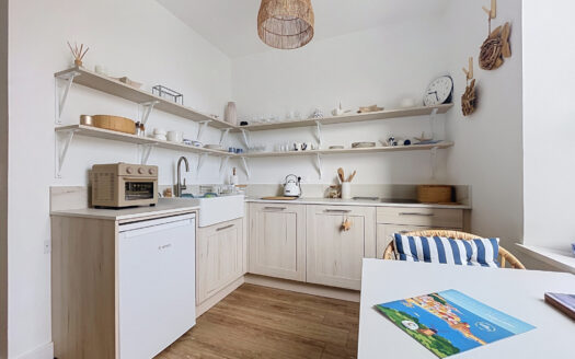 APPARTEMENT 40m2 – QUARTIER DU FAUBOURG – COLLIOURE ( 66 )