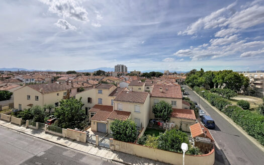 PERPIGNAN DERNIER ÉTAGE 74 m2 PARKING RÉSIDENCE SÉCU