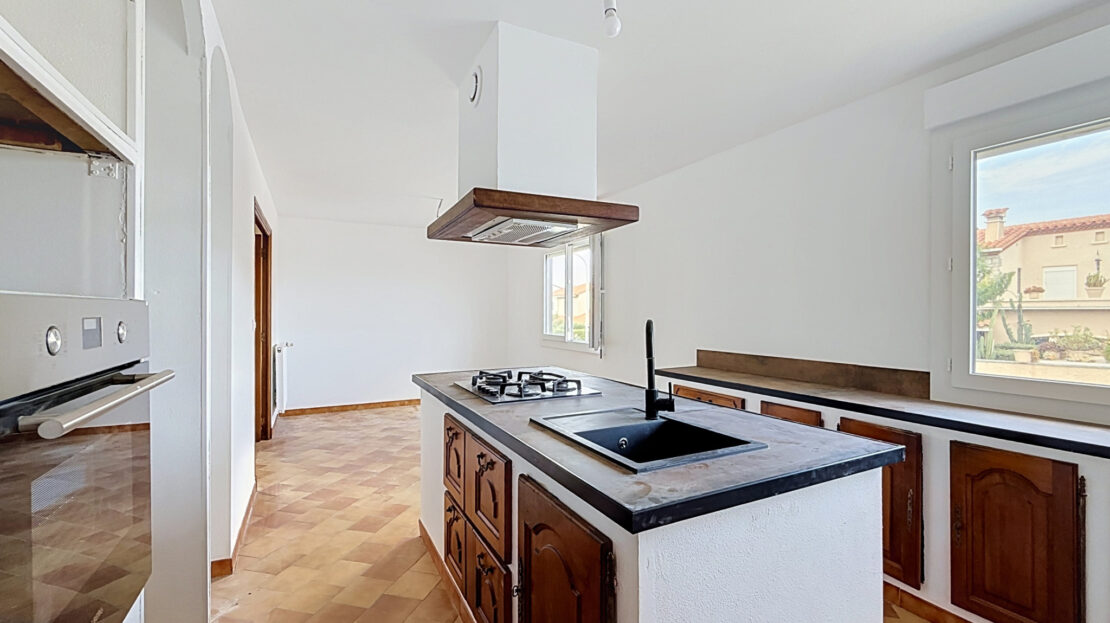 Maison 6 pièces 220 m² · à Perpignan · 220 m² · 365 000 €