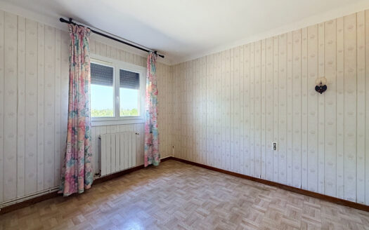 MAISON PLAIN PIED 4 FACES 100M2 – PARCELLE 3106M2 ENCORE CON