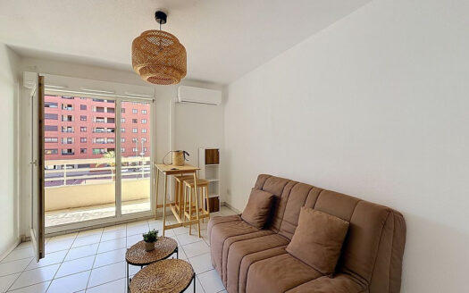 PERPIGNAN – STUDIO AVEC TERRASSE