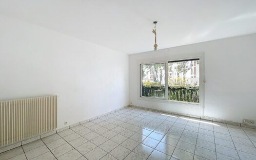 APPARTEMENT 3 PIECES AVEC CAVE