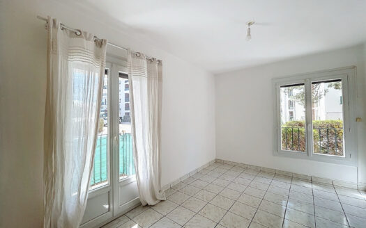 APPARTEMENT 3 PIECES AVEC CAVE