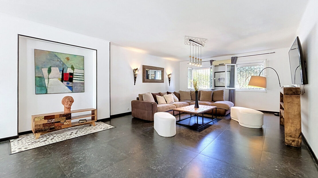 Maison 6 pièces 180 m² · à Cabestany · 180 m² · 320 000 €