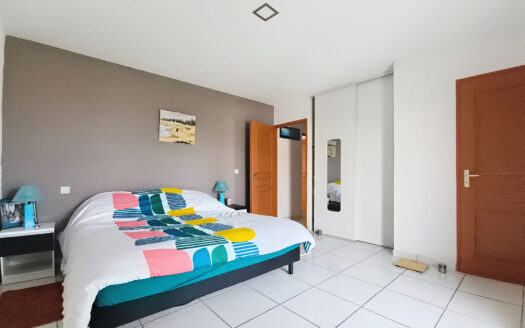 Villa 3 faces 133 m2 avec garage 4 chambres Terrain 847