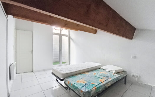 Villa 3 faces 133 m2 avec garage 4 chambres Terrain 847