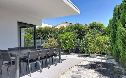 VILLA CONTEMPORAINE 130 M2 AUX PRESTATIONS REMARQUABLES POLL