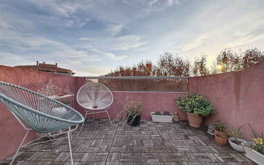 PERPIGNAN – APPARTEMENT CENTRE VILLE AVEC TOIT TERRASSE ET P