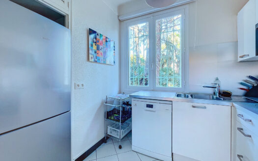 COLLIOURE(66) – APPARTEMENT CENTRE HISTORIQUE – 53m2 – PRODU