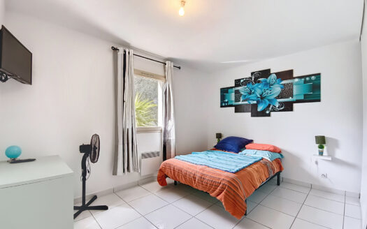 Villa 3 faces 133 m2 avec garage 4 chambres Terrain 847