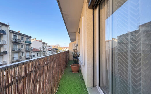 Magnifique appartement T3 rénové à proximité du lycée Arago