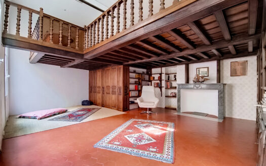 Perpignan – Appartement bourgeois de 137m2 avec balcon