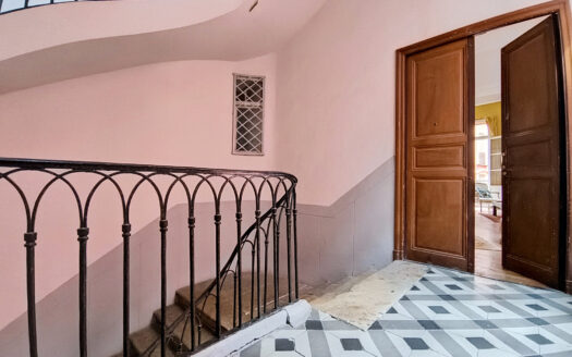 Perpignan – Appartement bourgeois de 137m2 avec balcon